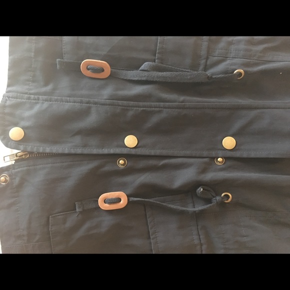 Spring casual vest - Picture 4 of 5